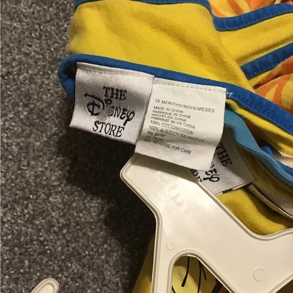 2 onesies and sweater for 18 month 14-18lb baby Disney Tigger, Train & Hornets - Picture 8 of 16